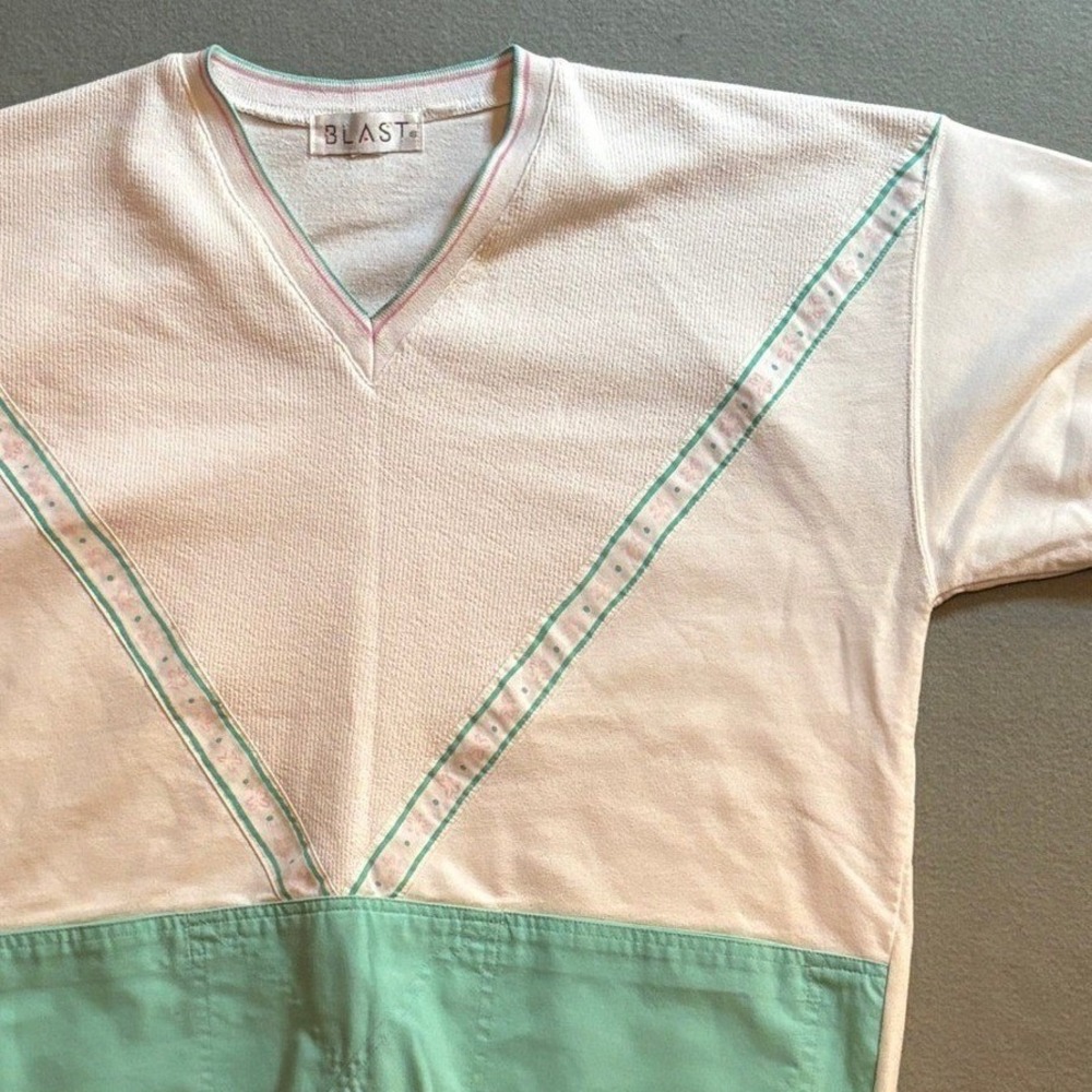 Blast VTG 80s 90s V-Neck Short Sleeve Pullover w/ Pockets Coastal Grandma Preppy